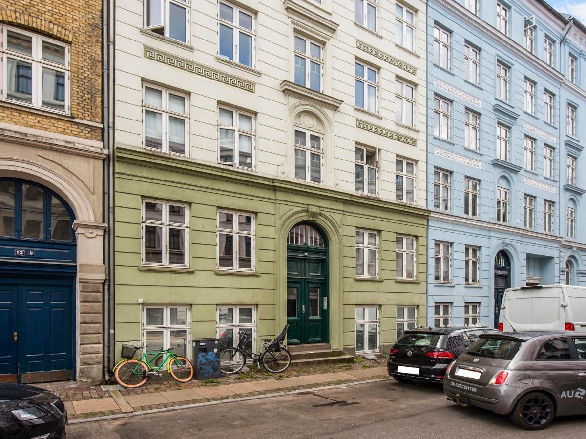 Sanders Lake - Pleasant Two-Bedroom Apartment In Downtown Kodaň Exteriér fotografie